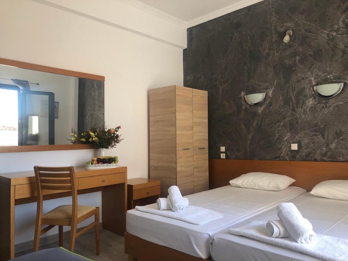 Central Guest House Skiathos Dış mekan fotoğraf