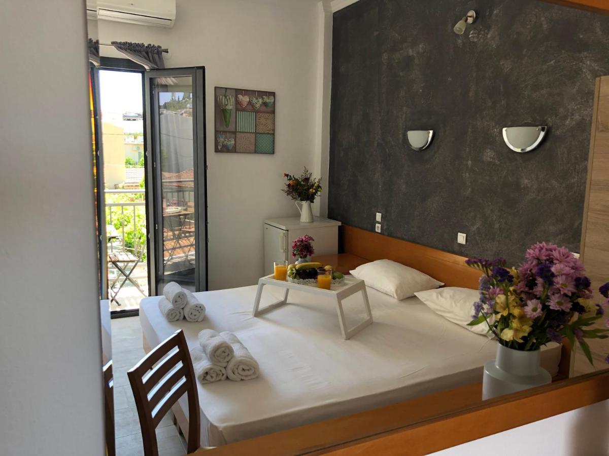 Central Guest House Skiathos Dış mekan fotoğraf