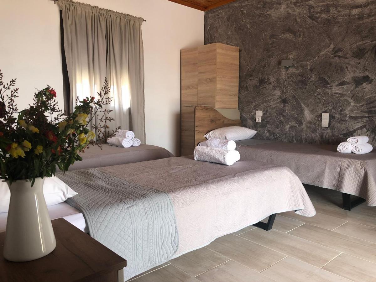 Central Guest House Skiathos Dış mekan fotoğraf